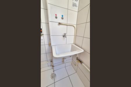 Apartamento para alugar com 45m², 2 quartos e sem vagaCozinha e Área de Serviço