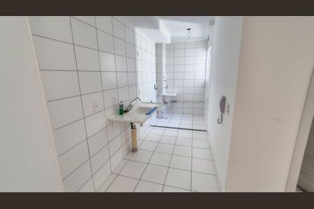Apartamento para alugar com 45m², 2 quartos e sem vagaCozinha e Área de Serviço