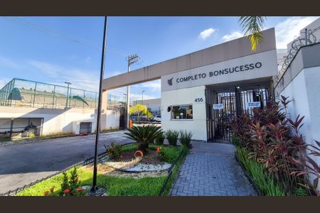 Apartamento para alugar com 45m², 2 quartos e sem vagaEntrada do Condomínio 