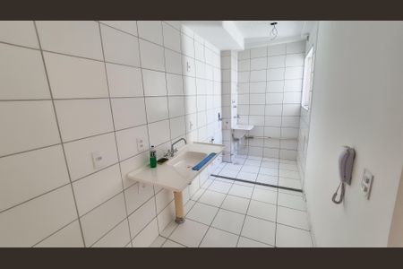 Apartamento para alugar com 45m², 2 quartos e sem vagaCozinha e Área de Serviço