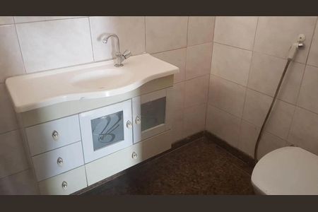 Casa para alugar com 80m², 2 quartos e sem vaga