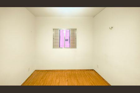 Casa de condomínio à venda com 283m², 4 quartos e 4 vagasQuarto 2