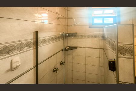 Casa de condomínio à venda com 283m², 4 quartos e 4 vagasBanheiro