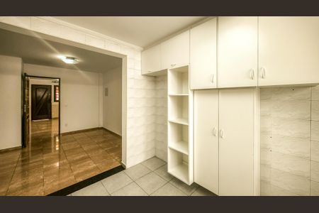 Casa de condomínio à venda com 283m², 4 quartos e 4 vagasCozinha