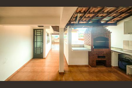 Casa de condomínio à venda com 283m², 4 quartos e 4 vagasTerraço