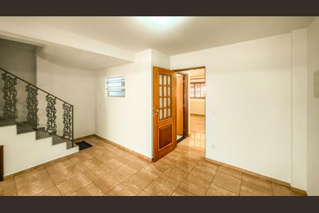 Casa de condomínio à venda com 283m², 4 quartos e 4 vagasCopa