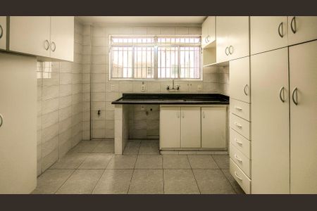 Casa de condomínio à venda com 283m², 4 quartos e 4 vagasCozinha