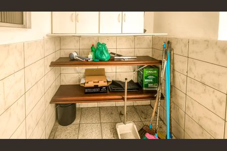 Casa de condomínio à venda com 283m², 4 quartos e 4 vagasCanil