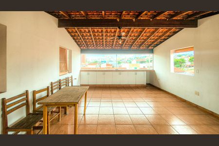 Casa de condomínio à venda com 283m², 4 quartos e 4 vagasTerraço