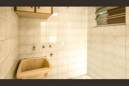 Casa de condomínio à venda com 283m², 4 quartos e 4 vagasÁrea de Serviço