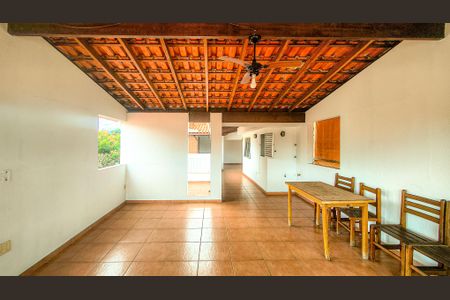 Casa de condomínio à venda com 283m², 4 quartos e 4 vagasTerraço