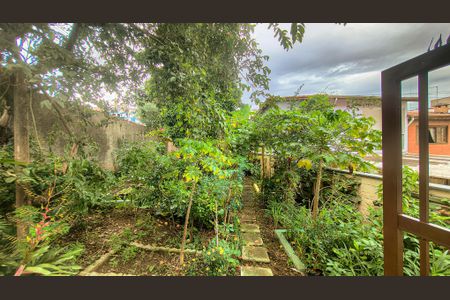 Casa de condomínio à venda com 283m², 4 quartos e 4 vagasHorta Comunitária