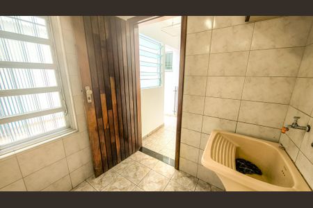 Casa de condomínio à venda com 283m², 4 quartos e 4 vagasÁrea de Serviço