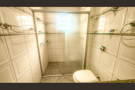 Casa de condomínio à venda com 283m², 4 quartos e 4 vagasBanheiro da Suíte