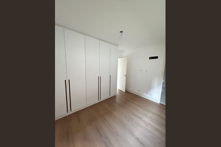 Quarto de apartamento à venda com 2 quartos, 148m² em Vila Progredior, São Paulo