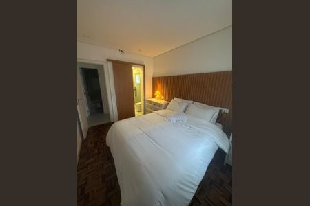 Apartamento à venda com 98m², 3 quartos e 1 vagaQuarto