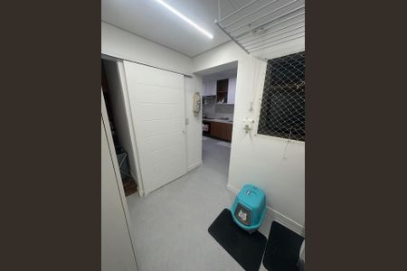 Apartamento à venda com 98m², 3 quartos e 1 vagaÁrea de Serviço
