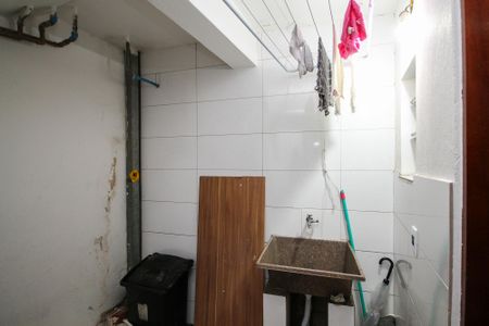 Casa de condomínio para alugar com 70m², 2 quartos e sem vaga Casa de condomínio para alugar com 70m², 2 quartos e sem vagaLavanderia