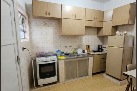 Cozinha de apartamento para alugar com 1 quarto, 39m² em Nova Mirim, Praia Grande