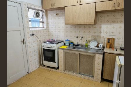 Cozinha de apartamento para alugar com 1 quarto, 39m² em Nova Mirim, Praia Grande