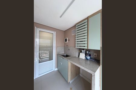 Apartamento para alugar com 119m², 3 quartos e 2 vagasÁrea de Serviço