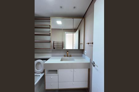 Apartamento para alugar com 119m², 3 quartos e 2 vagasBanheiro da Suíte 2