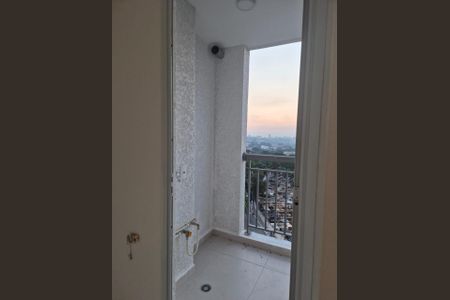 Apartamento para alugar com 39m², 2 quartos e sem vagaVaranda