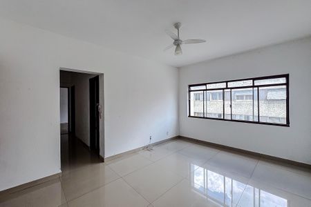 Apartamento para alugar com 63m², 1 quarto e sem vagaSala