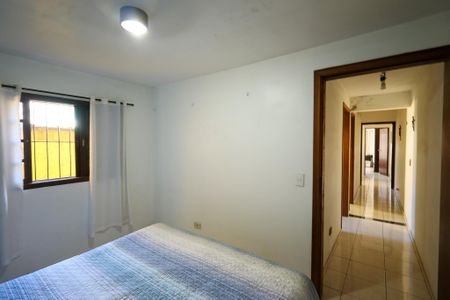 Casa à venda com 167m², 4 quartos e 2 vagasQuarto 4