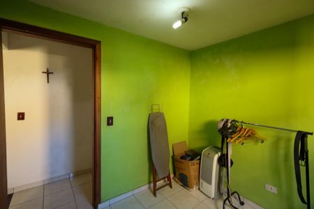 Casa à venda com 167m², 4 quartos e 2 vagasQuarto 3