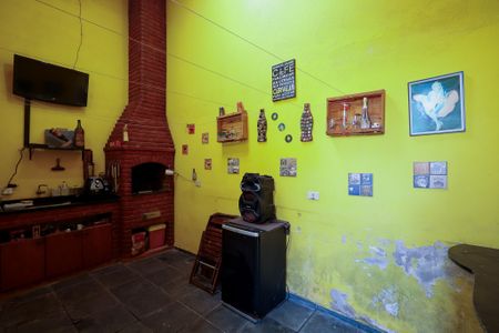 Casa à venda com 167m², 4 quartos e 2 vagasChurrasqueira