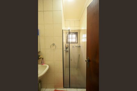 Casa à venda com 167m², 4 quartos e 2 vagasBanheiro Social