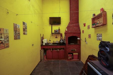 Casa à venda com 167m², 4 quartos e 2 vagasChurrasqueira