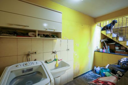 Casa à venda com 167m², 4 quartos e 2 vagasÁrea de Serviço - Quintal