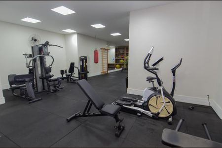 Apartamento à venda com 100m², 3 quartos e 2 vagasAcademia