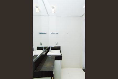 Apartamento à venda com 100m², 3 quartos e 2 vagasBanheiro da Suíte