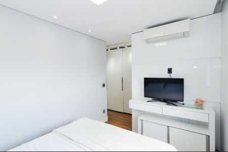 Apartamento à venda com 100m², 3 quartos e 2 vagasQuarto 3 - Suíte