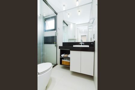 Apartamento à venda com 100m², 3 quartos e 2 vagasBanheiro da Suíte