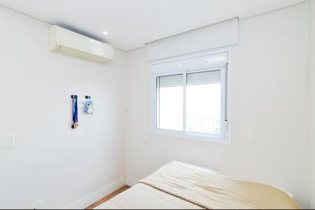 Apartamento à venda com 100m², 3 quartos e 2 vagasQuarto 1