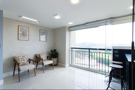 Apartamento à venda com 100m², 3 quartos e 2 vagasVaranda da Sala