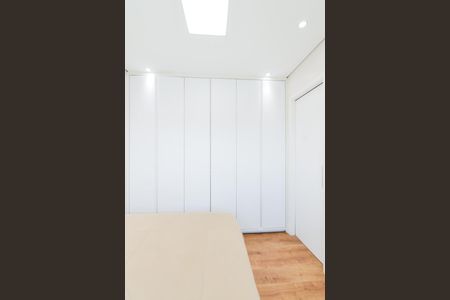 Apartamento à venda com 100m², 3 quartos e 2 vagasQuarto 1