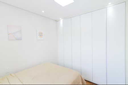 Apartamento à venda com 100m², 3 quartos e 2 vagasQuarto 1