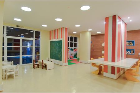 Apartamento à venda com 100m², 3 quartos e 2 vagasBrinquedoteca