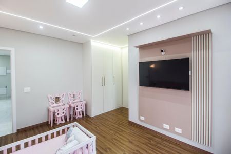 Casa de condomínio à venda com 381m², 5 quartos e 4 vagas Casa de condomínio à venda com 381m², 5 quartos e 4 vagasSuíte 2