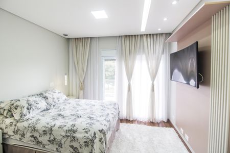 Casa de condomínio à venda com 381m², 5 quartos e 4 vagas Casa de condomínio à venda com 381m², 5 quartos e 4 vagasSuíte 4