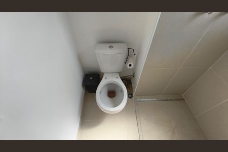 Studio para alugar com 28m², 1 quarto e sem vaga Studio para alugar com 28m², 1 quarto e sem vagaBanheiro