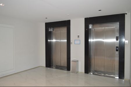 Studio para alugar com 28m², 1 quarto e sem vagaElevadores