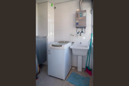 Apartamento à venda com 90m², 2 quartos e 1 vagaÁrea de Serviço