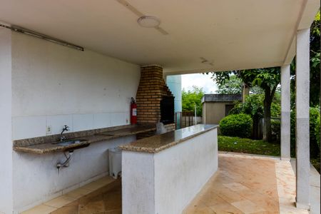 Apartamento para alugar com 45m², 2 quartos e 1 vaga Apartamento para alugar com 45m², 2 quartos e 1 vagaÁrea comum - Churrasqueira