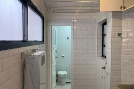 Apartamento para alugar com 134m², 3 quartos e 1 vagaCozinha e Área de Serviço